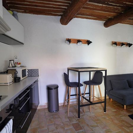 Maison De Village Provencal Ventabren Eksteriør billede